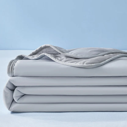CoolBed™ Koelend Zomerdekbed — Koel slapen. Comfortabel toegedekt.